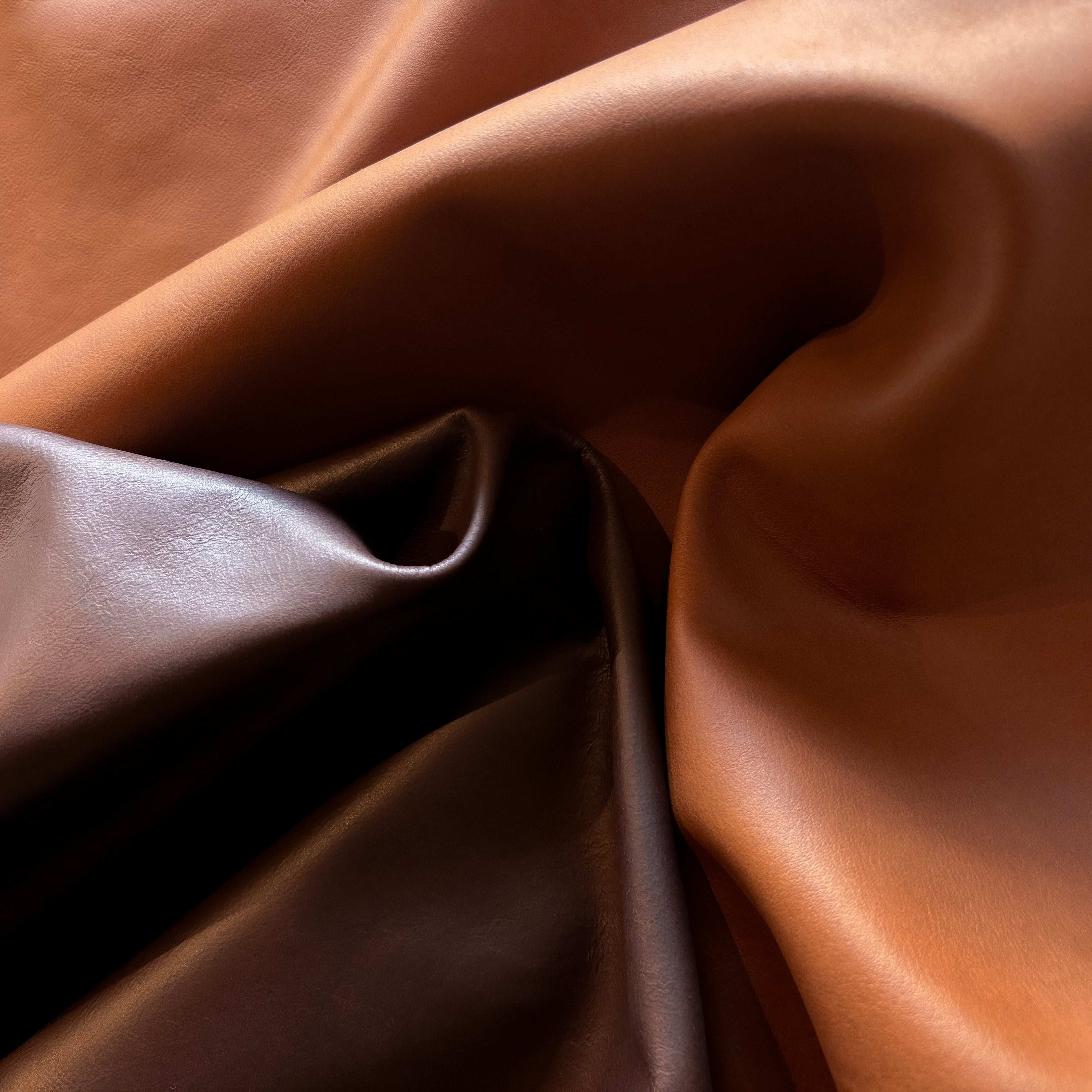 PELLE PULL-UP Cherry 9602