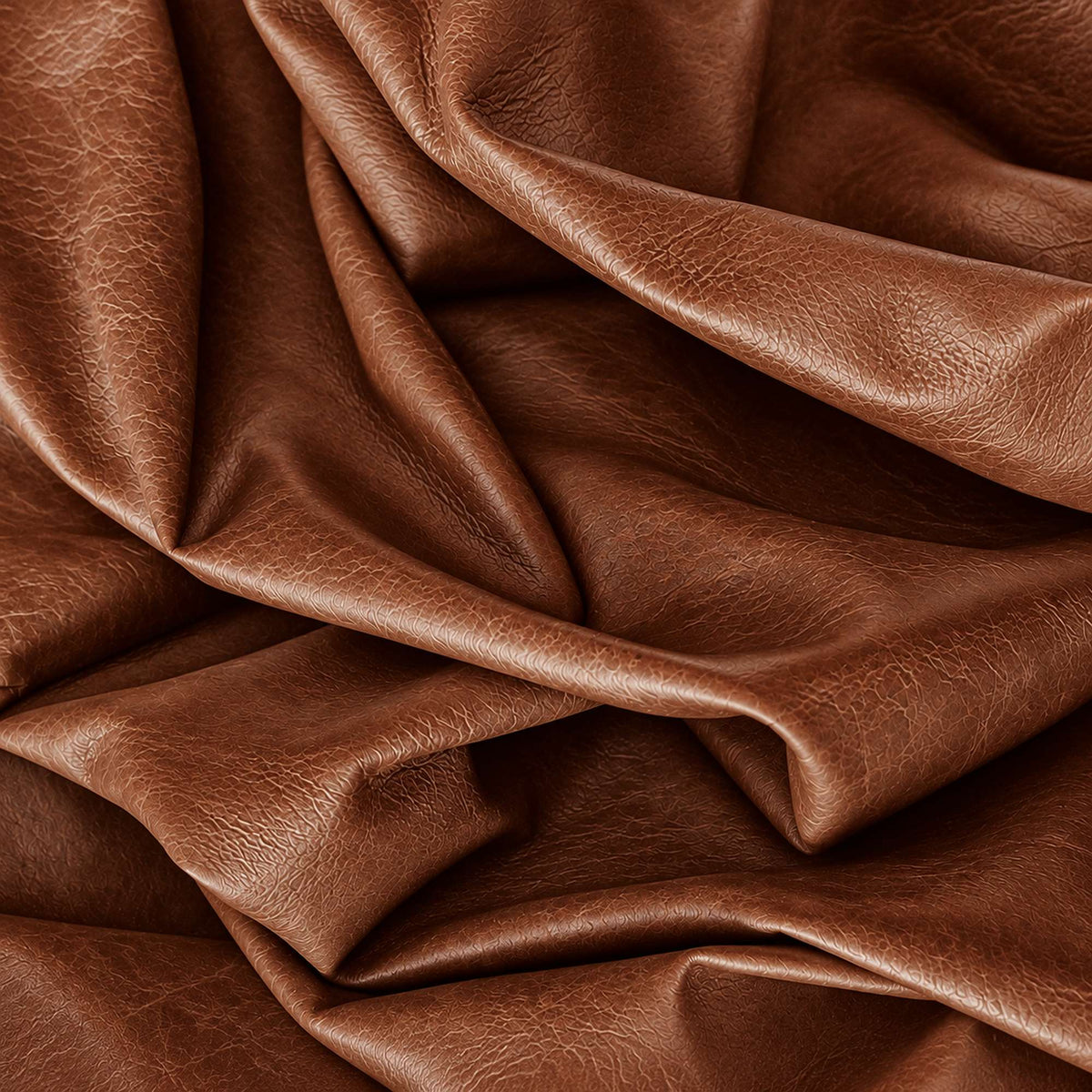 Pelle Etrusco Cognac 8004 – vera pelle cerata dall'aspetto vintage e lucido in drappeggio