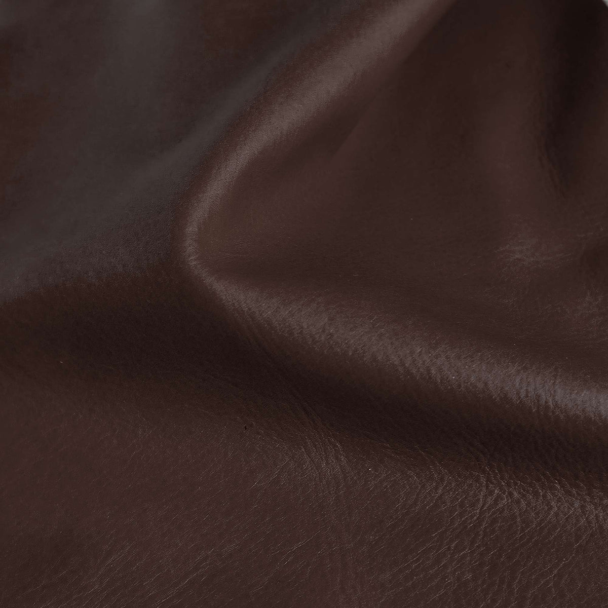 Pelle Pull-Up Brown 9601 – vera pelle cerata con effetto schiarente in drappeggio