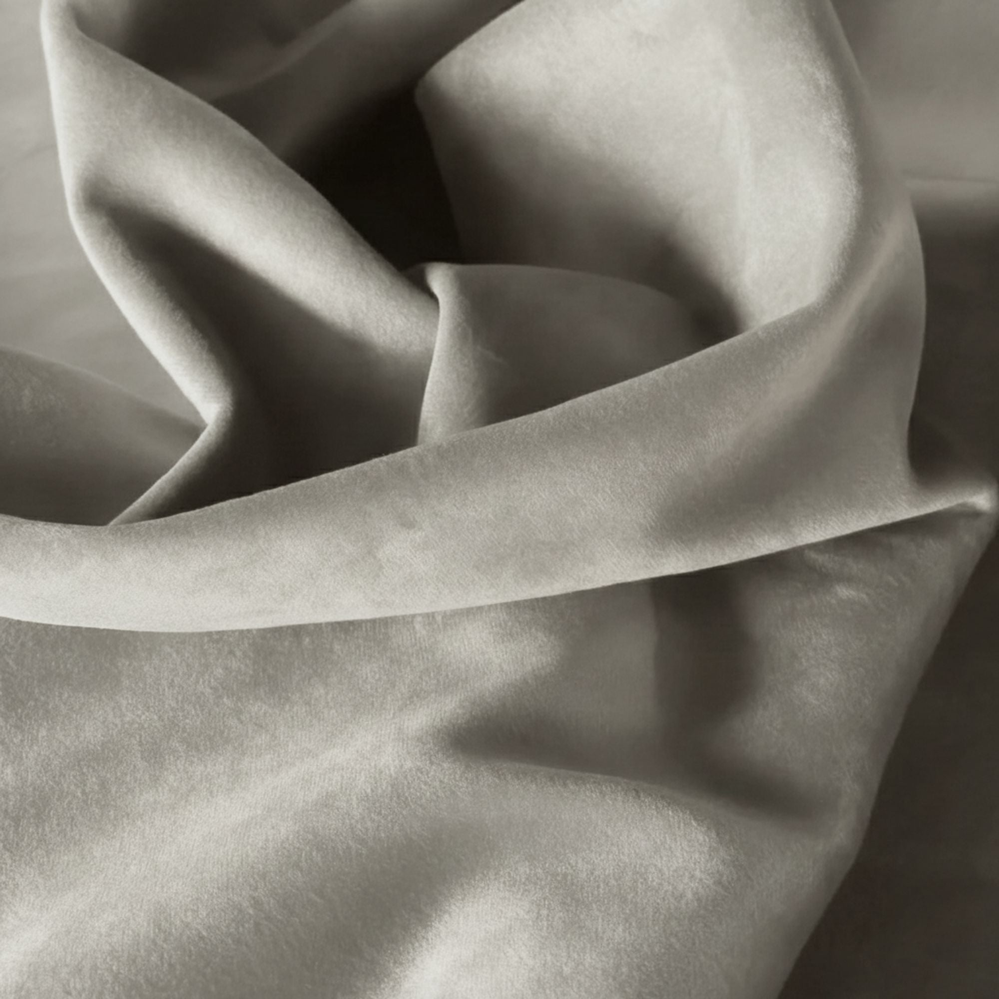 TESSUTO VOGUE (Velluto) Ivory 002