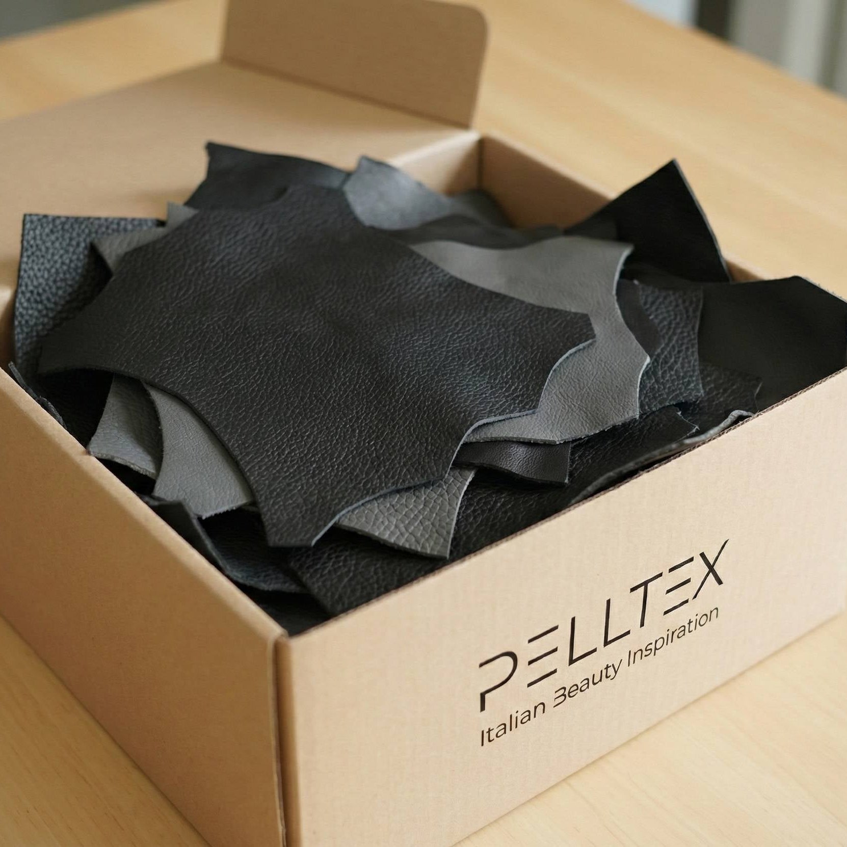 #colore_Tonalità Nero