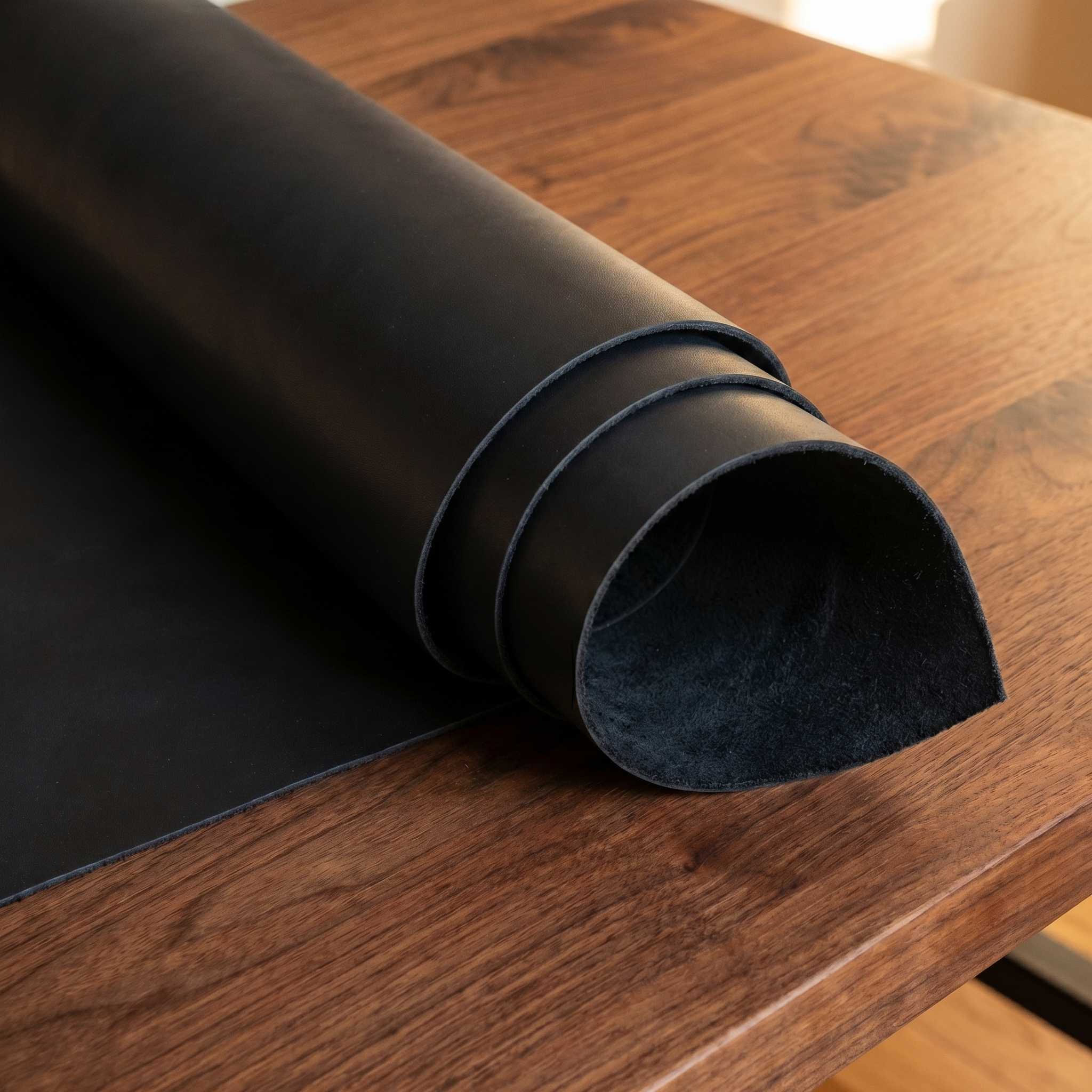 VERO CUOIO col. Nero