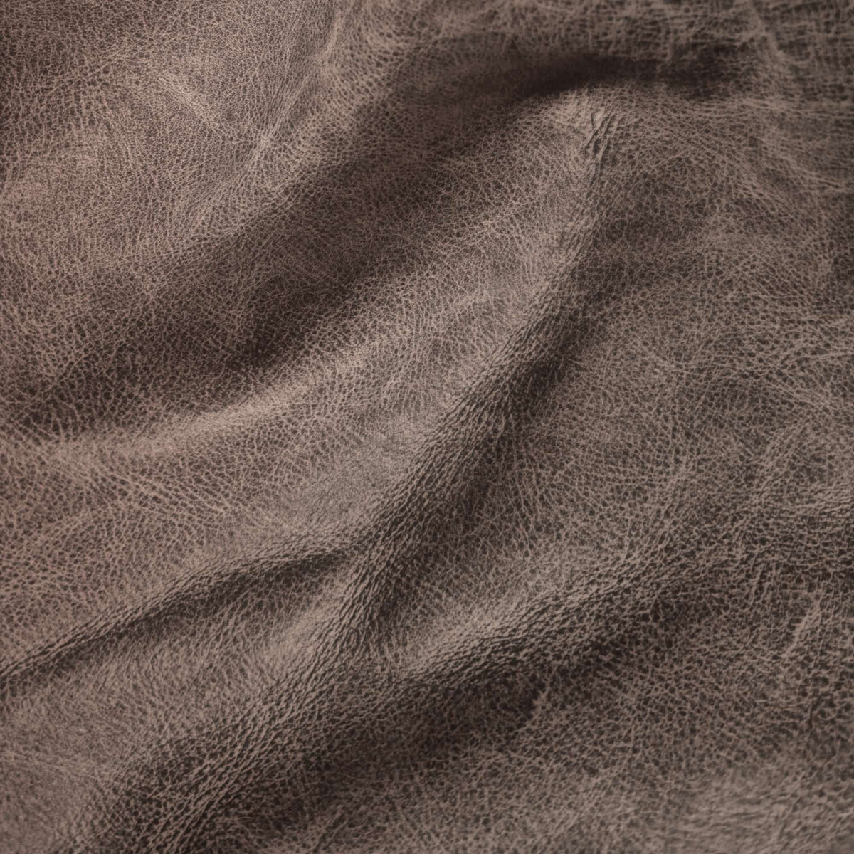 Pelle Stone Testa di Moro 7005 drappeggiata – vera pelle a superficie naturale irregolare, colore marrone