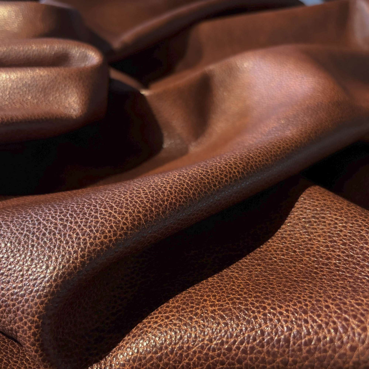 Pelle Terra Brandy 5703 drappeggiata – vera pelle effetto vissuto, colore marrone