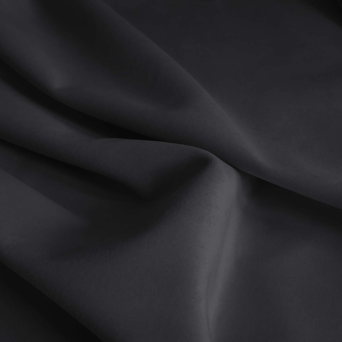 Tessuto Vogue Grafite 035 drappeggiato – velluto idrorepellente effetto cangiante, colore grigio