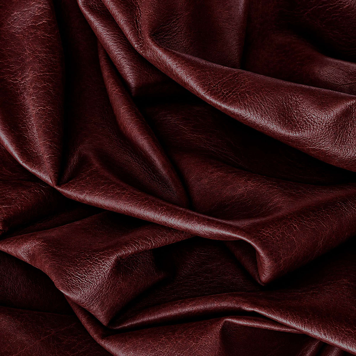 Pelle Etrusco Wine 8001 – vera pelle cerata dall'aspetto vintage e lucido in drappeggio