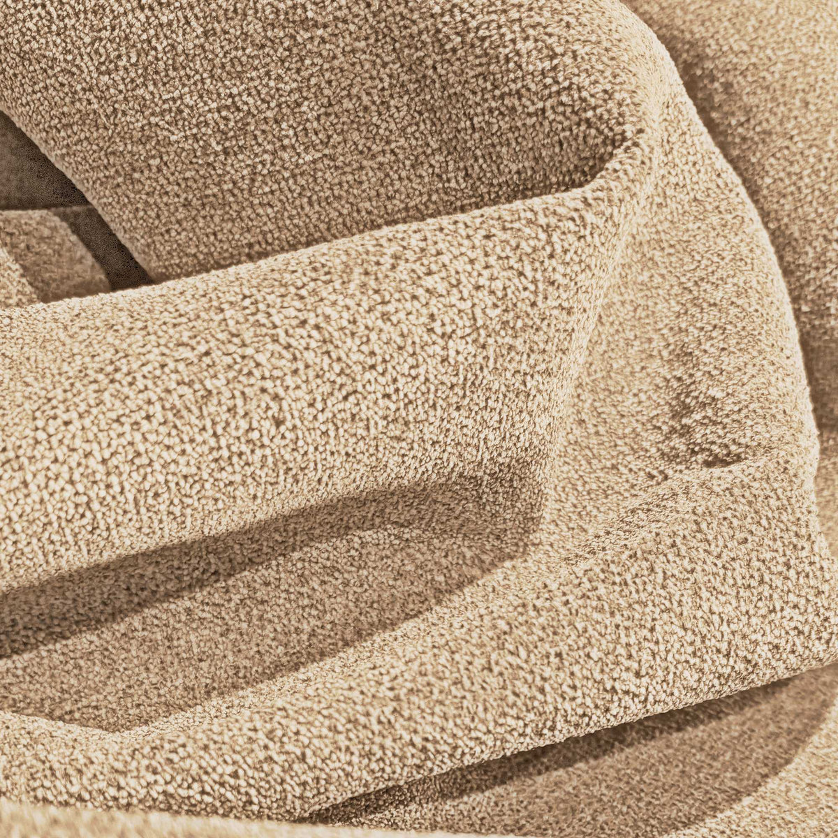 Tessuto Campbell Sand ca04 drappeggiato – tessuto vellutato dalla texture compatta, colore beige sabbia
