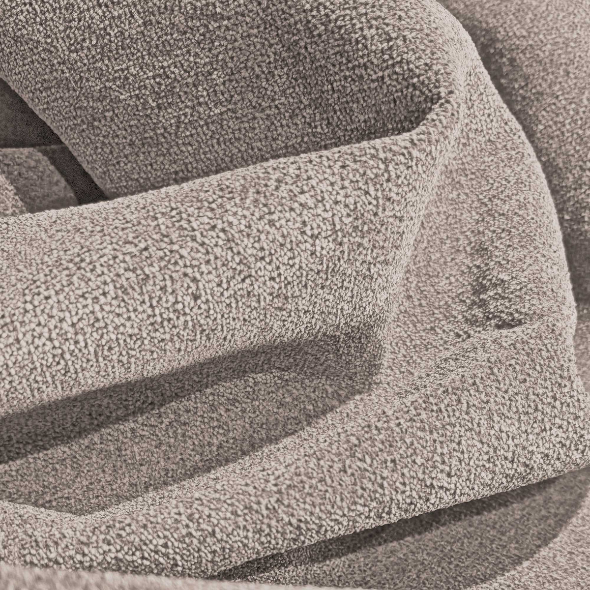 Tessuto Campbell Nougat ca06 drappeggiato – tessuto vellutato dalla texture compatta, colore tortora