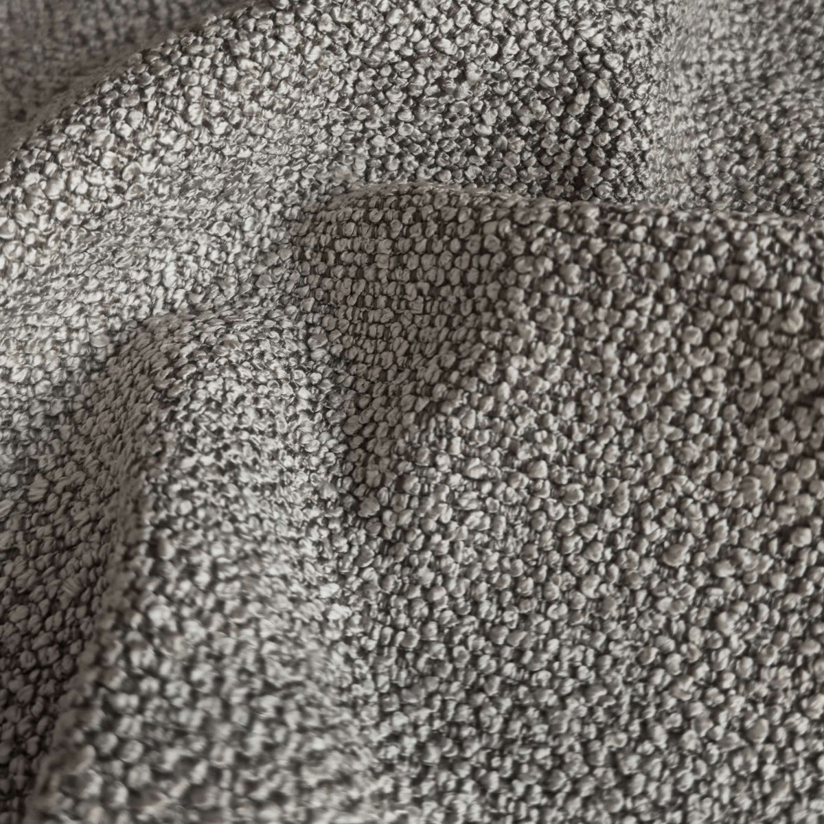 Tessuto Cloe Dark Grey CL484 drappeggiato – bouclé dai riccioli fitti