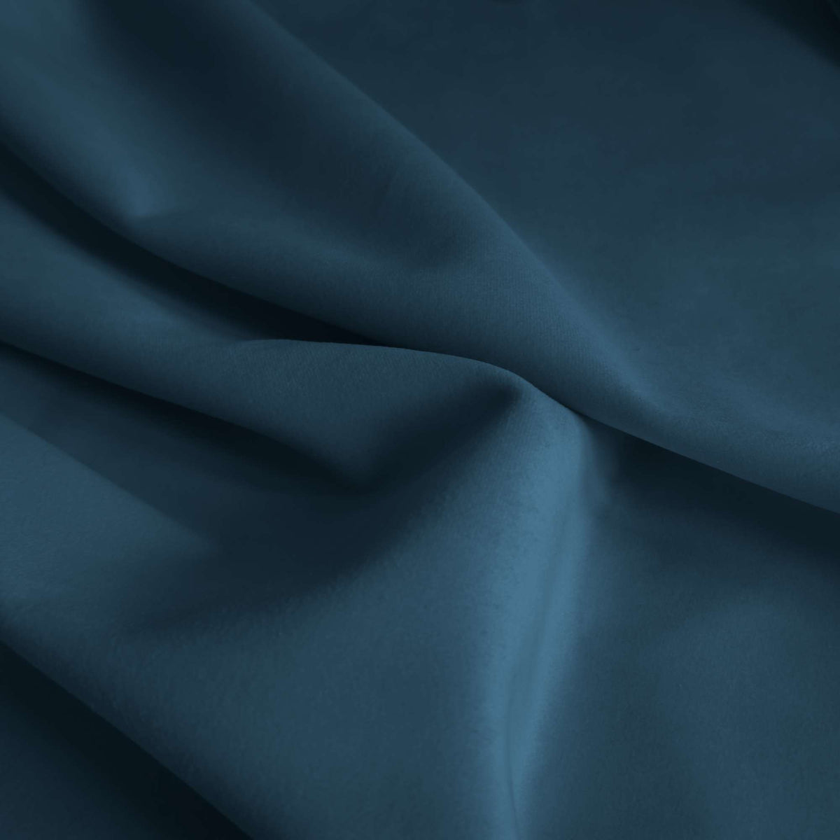 Tessuto Vogue Denim 016 drappeggiato – velluto idrorepellente effetto cangiante, colore blu